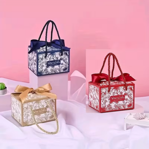 Set of 10 Wedding Gift Boxes with Handles And Ribbons