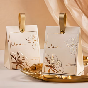 White Paper Boxes with Handles for Gifts