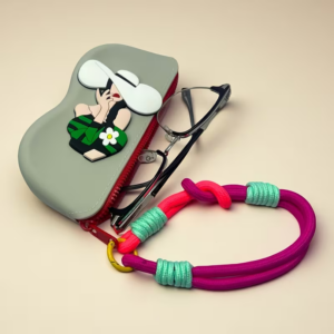 Women's Stylish Glass Case